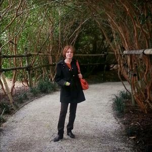 Meet your Posher, ,terra